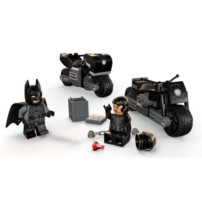 Batman & Selina Kyle Motorcycle Pursuit | 76179